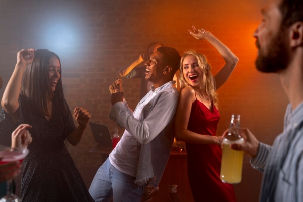 Night Club in Thane