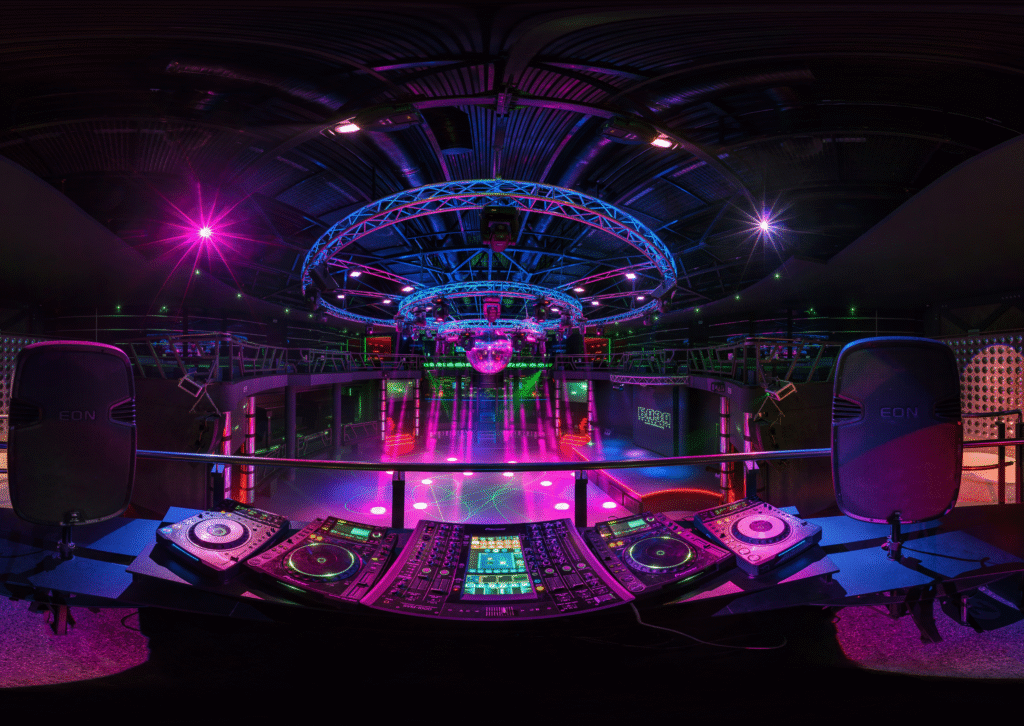 Best Night Club in Thane?
