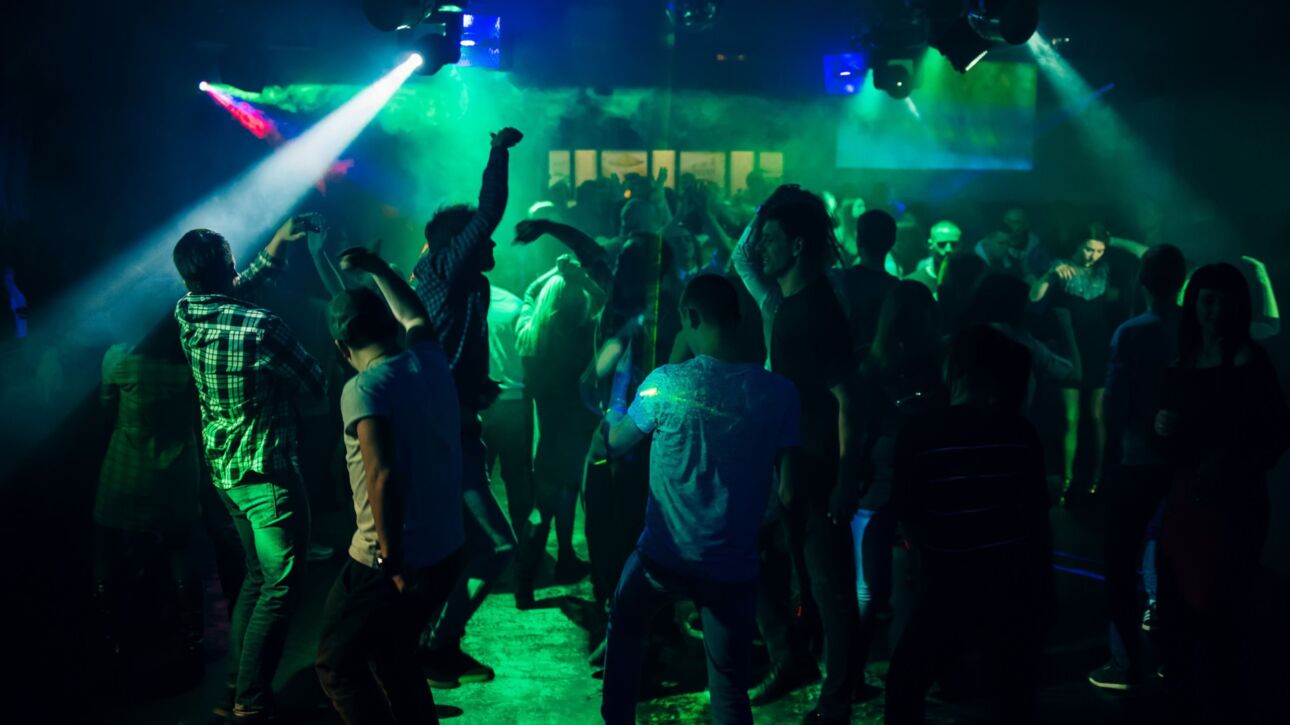 10 Reasons to Visit the Bollywood Night Club in Thane