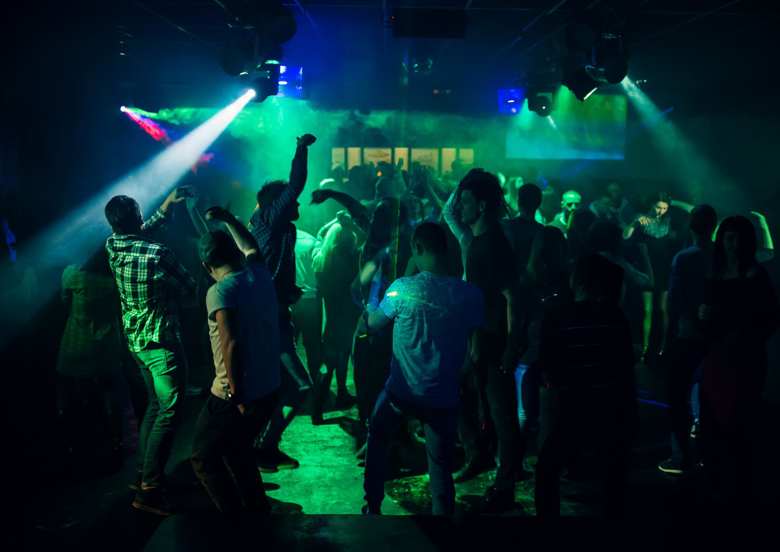 10 Reasons to Visit the Bollywood Night Club in Thane